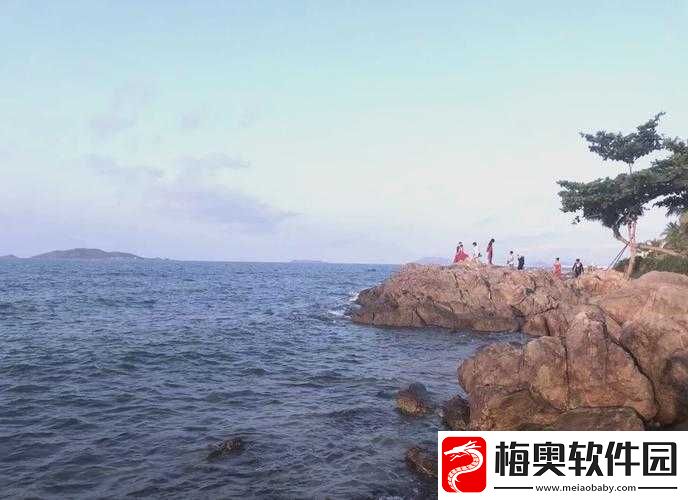 爆乳海角：神秘而迷人的海滨奇观等待您的探索