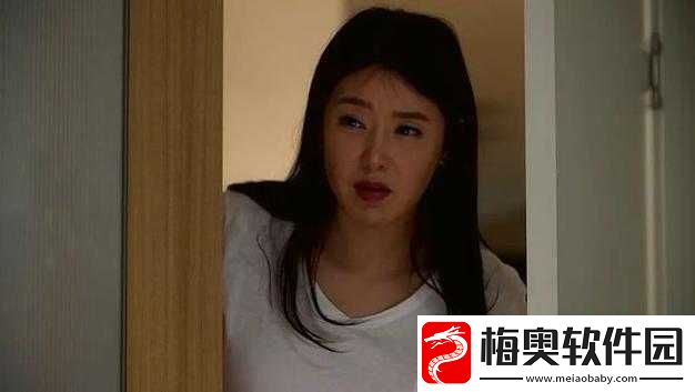 日产精品卡二卡三卡四妈妈的朋友：独特的情感故事与人性探讨