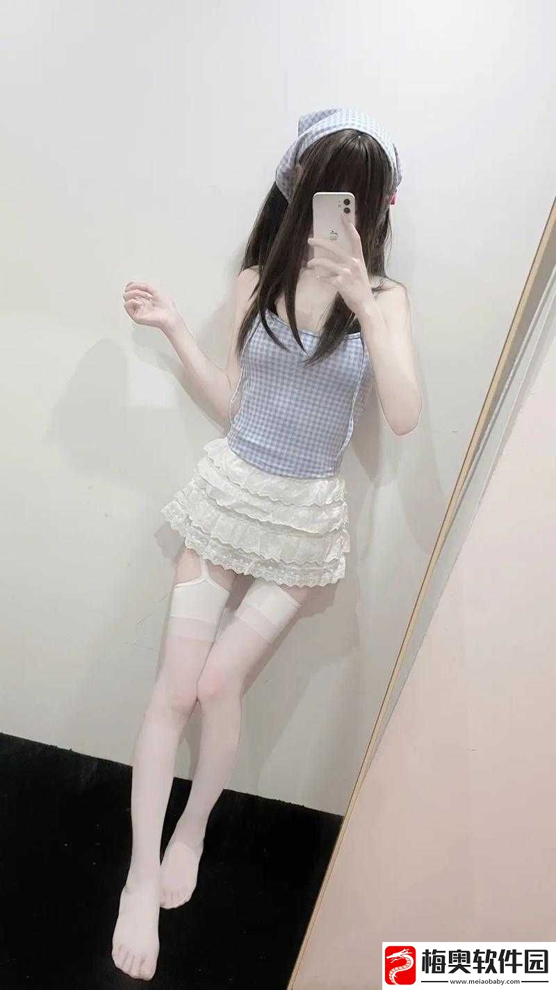 火辣身材：91-白丝美女的极致诱惑