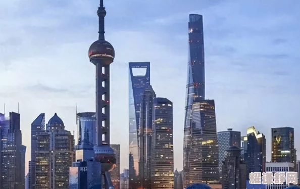 90西方大但人文艺术-2024年全球文化盛事与新兴艺术潮流的交汇点