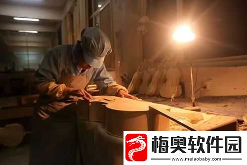 物业维修工老王和林诗诗的不解之缘