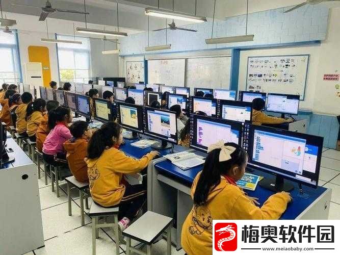 上课打开遥控器开关开启课堂之旅