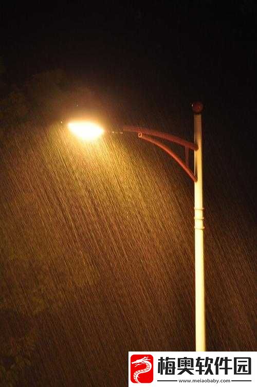 外回り中に突然の大雨-一雨宿-重新站起来了
