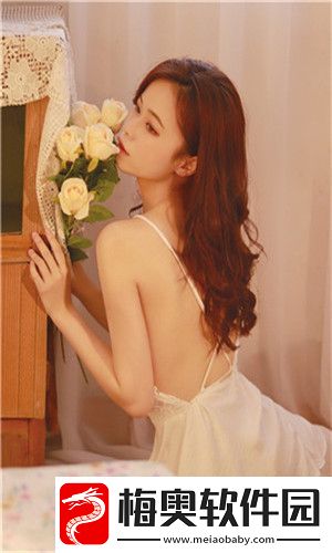 嘴唇美国1990小樱桃：经典唇妆回归展现时尚个性！