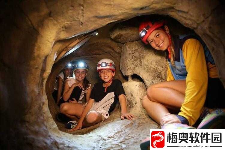三指探洞与二指区别究竟为何