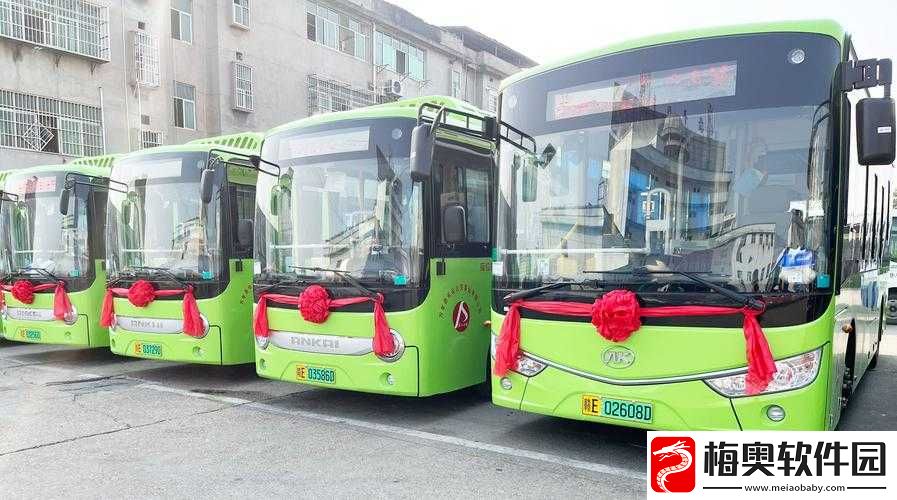 小扫货水能么多公交车